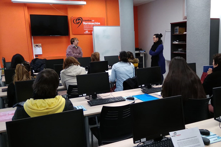 Certificado-profesional-atencion-sociosanitaria-2